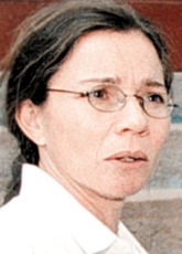 Carline VandenElsen